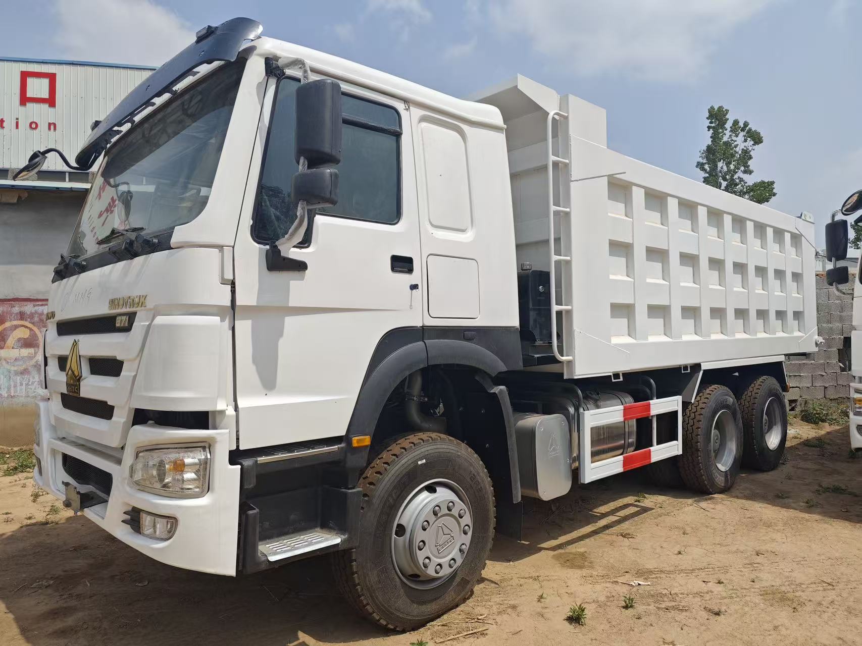 Howo 371 6×4 Tipper Truck